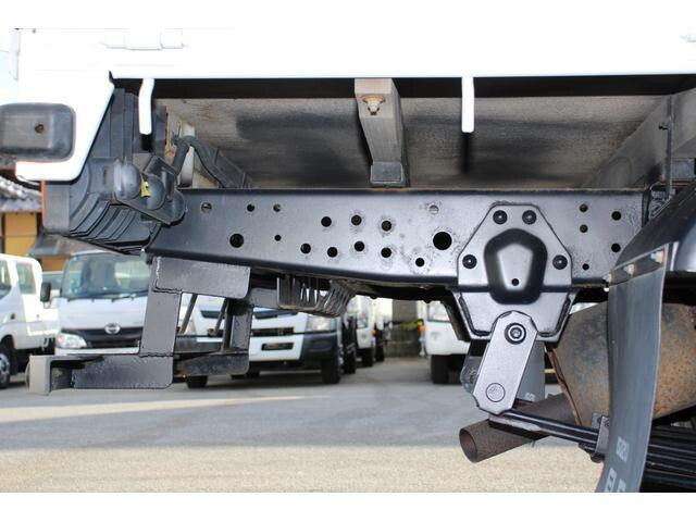 いすゞエルフダブルキャブ（Wキャブ）小型（2t・3t）[写真15]