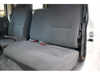 いすゞエルフダブルキャブ（Wキャブ）小型（2t・3t）[写真30]