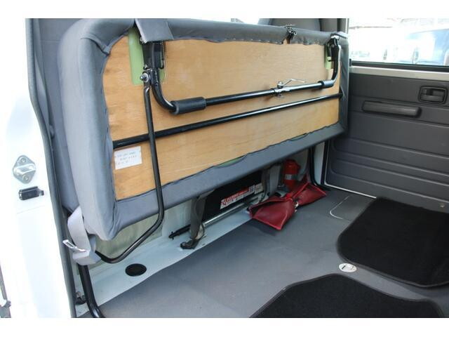 いすゞエルフダブルキャブ（Wキャブ）小型（2t・3t）[写真35]