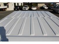 いすゞエルフダブルキャブ（Wキャブ）小型（2t・3t）[写真09]