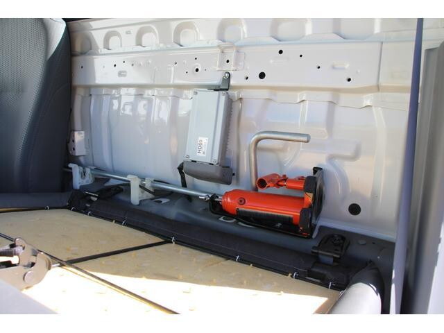 日野デュトロ高所作業車小型（2t・3t）[写真40]