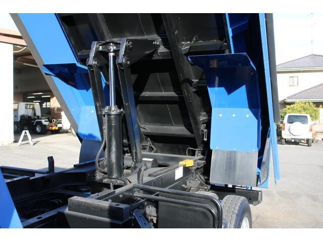 日野レンジャー深ダンプ（土砂禁ダンプ）中型（4t）[写真14]