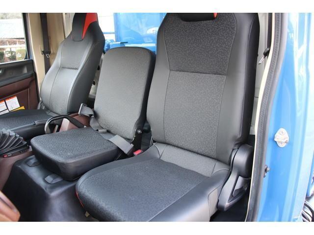 日野レンジャー深ダンプ（土砂禁ダンプ）中型（4t）[写真38]