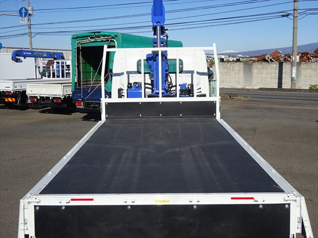 三菱ふそうキャンタークレーン4段小型（2t・3t）[写真16]