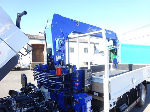 三菱ふそうキャンタークレーン4段小型（2t・3t）[写真30]