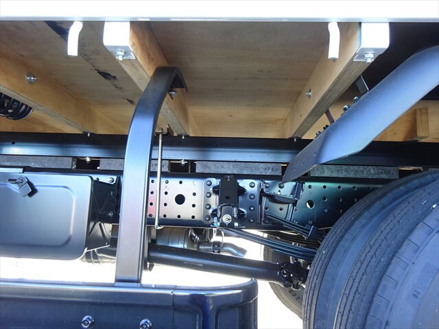 三菱ふそうキャンタークレーン4段小型（2t・3t）[写真07]