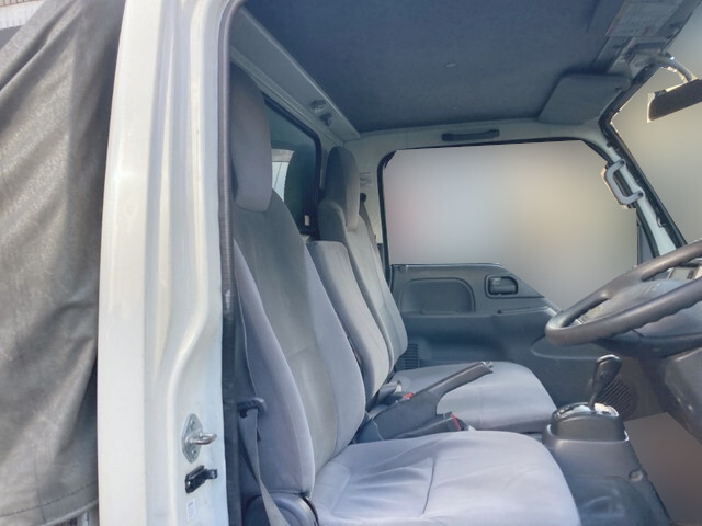 いすゞエルフ平ボディ小型（2t・3t）[写真19]