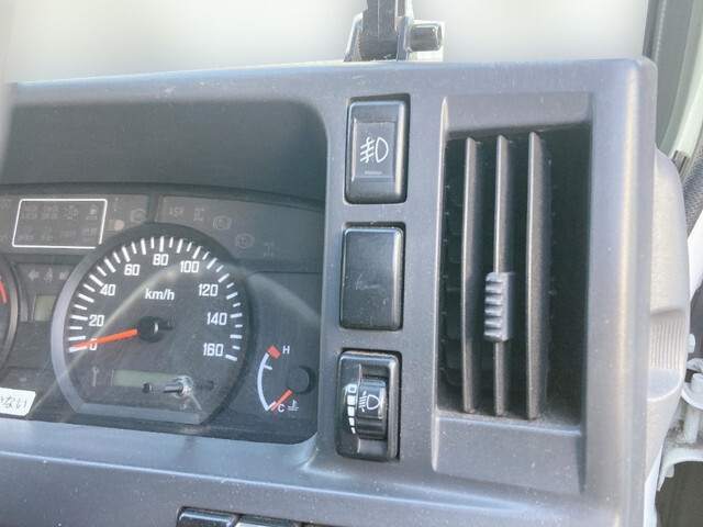 いすゞエルフ平ボディ小型（2t・3t）[写真26]