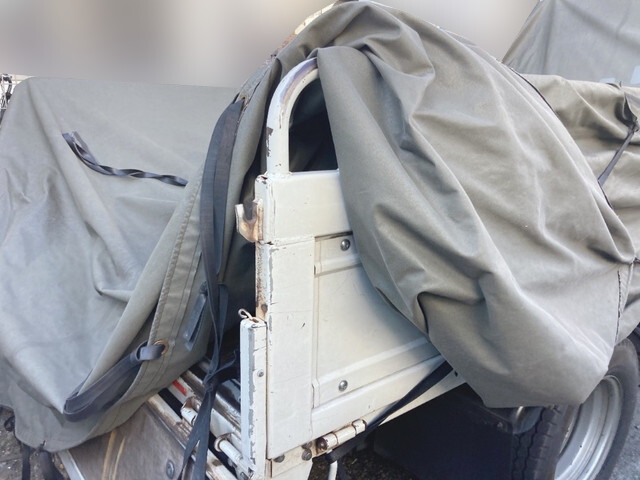 いすゞエルフ平ボディ小型（2t・3t）[写真05]