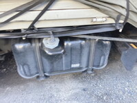 いすゞエルフ平ボディ小型（2t・3t）[写真10]