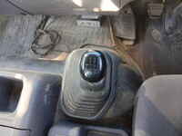 いすゞフォワードミキサー車（コンクリートミキサー）増トン（6t・8t）[写真27]