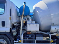 いすゞフォワードミキサー車（コンクリートミキサー）増トン（6t・8t）[写真35]