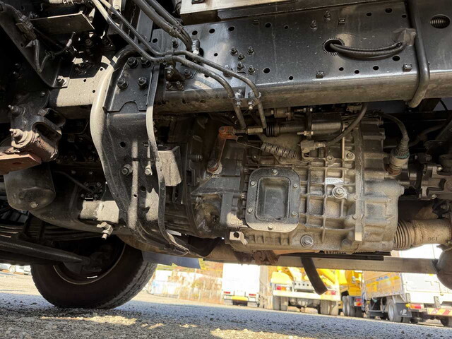 三菱ふそうファイター冷凍車（冷蔵車）増トン（6t・8t）[写真21]