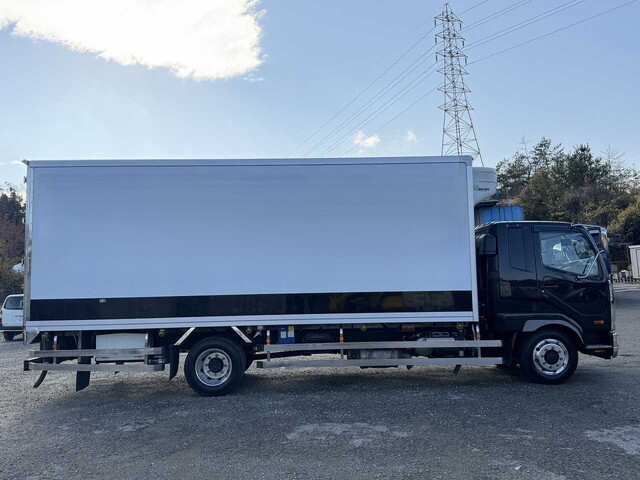 三菱ふそうファイター冷凍車（冷蔵車）増トン（6t・8t）[写真08]