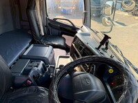 日野プロフィアアルミブロック大型（10t）[写真19]