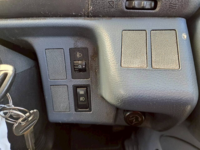 日野レンジャー平ボディ増トン（6t・8t）[写真14]