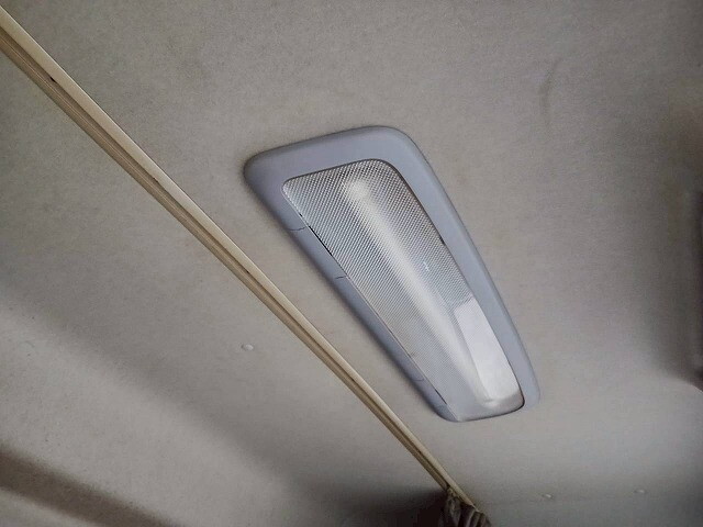 いすゞギガアルミウイング大型（10t）[写真18]