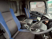 いすゞギガアルミウイング大型（10t）[写真26]