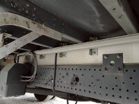 いすゞフォワードアルミウイング中型（4t）[写真17]