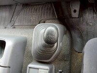 いすゞフォワードアルミウイング中型（4t）[写真26]