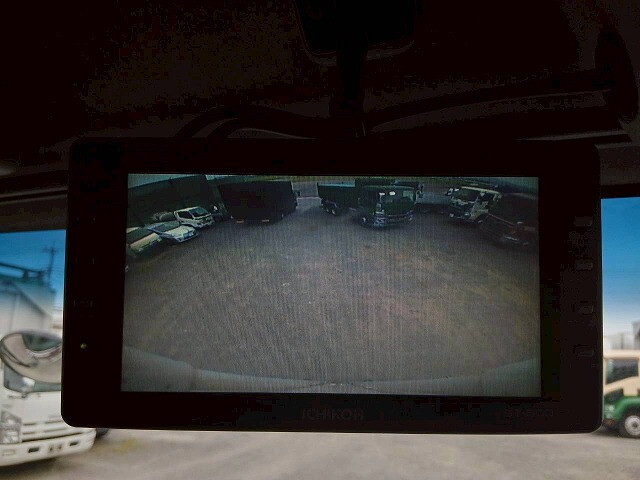 いすゞフォワードアルミウイング中型（4t）[写真26]