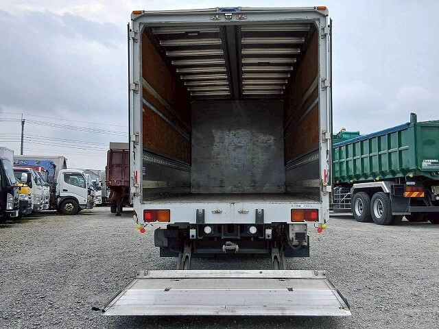 いすゞフォワードアルミウイング中型（4t）[写真40]