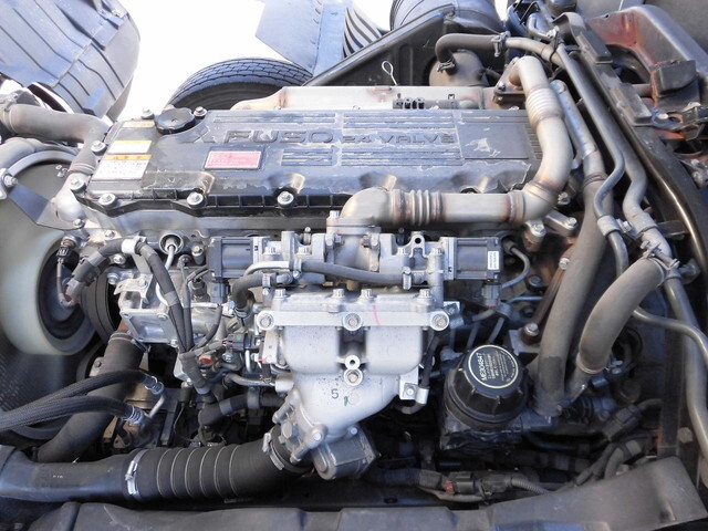 三菱ふそうファイターアルミブロック中型（4t）[写真20]