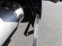 三菱ふそうファイターアルミブロック中型（4t）[写真24]