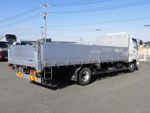 三菱ふそうファイターアルミブロック中型（4t）[写真04]