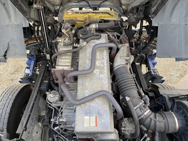 日野プロフィアトレーラーヘッド（トラクターヘッド）大型（10t）[写真26]