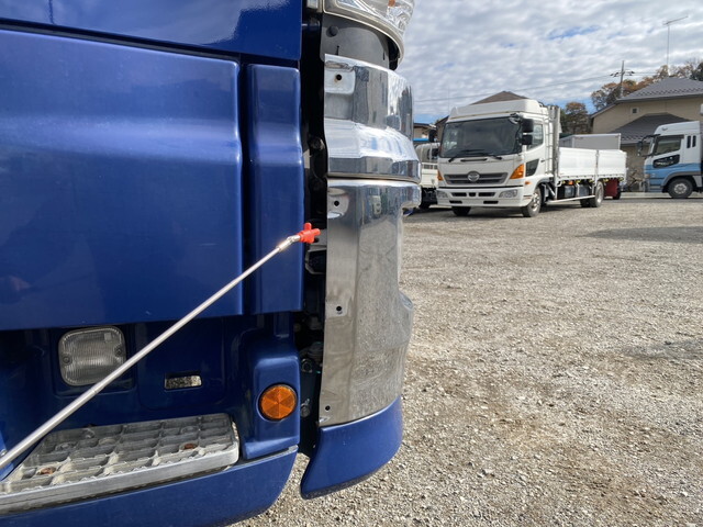 日野プロフィアトレーラーヘッド（トラクターヘッド）大型（10t）[写真31]