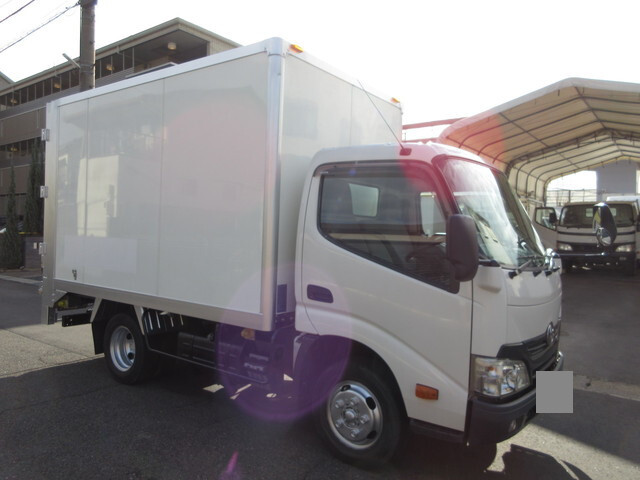 トヨタトヨエースパネルバン2012年(平成24年)SKG-XZU605