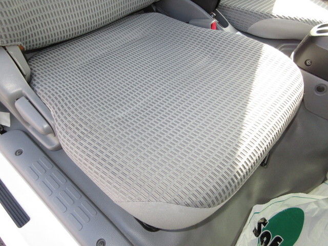 トヨタトヨエースパネルバン小型（2t・3t）[写真18]