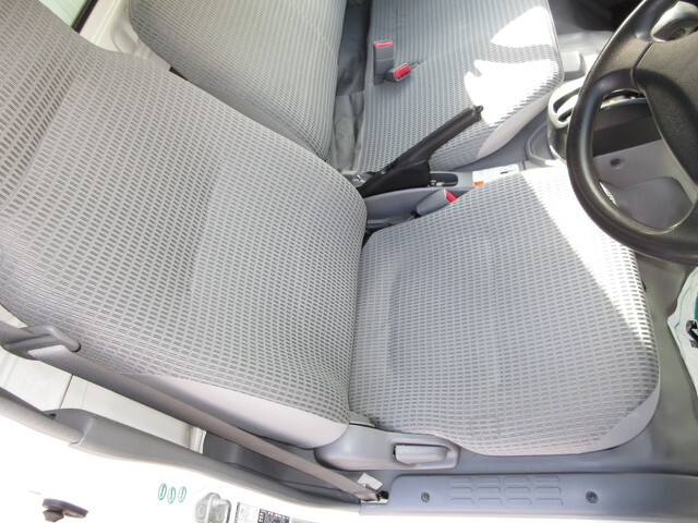 トヨタトヨエースパネルバン小型（2t・3t）[写真19]