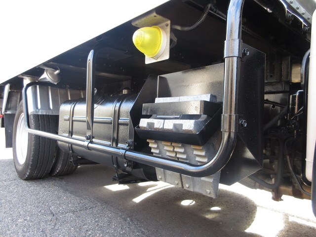 トヨタトヨエースパネルバン小型（2t・3t）[写真32]