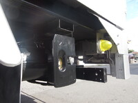 トヨタトヨエースパネルバン小型（2t・3t）[写真38]