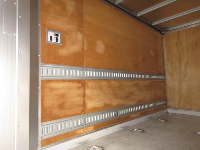 トヨタトヨエースパネルバン小型（2t・3t）[写真08]