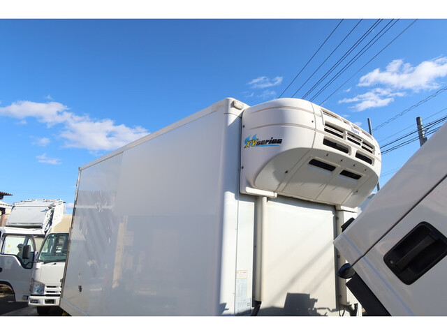 いすゞエルフ冷凍車（冷蔵車）小型（2t・3t）[写真17]