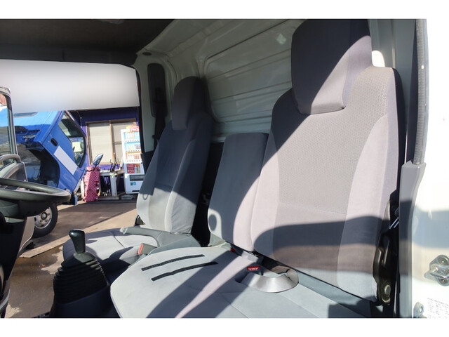 いすゞエルフ冷凍車（冷蔵車）小型（2t・3t）[写真40]