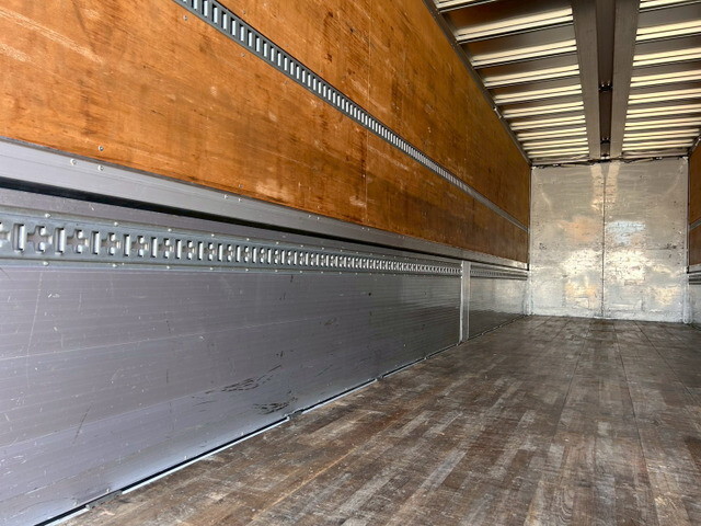 日野プロフィアアルミウイング大型（10t）[写真10]