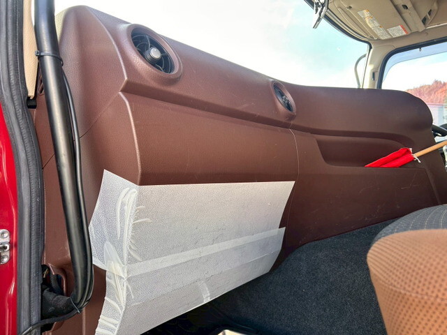 日野プロフィアアルミウイング大型（10t）[写真17]