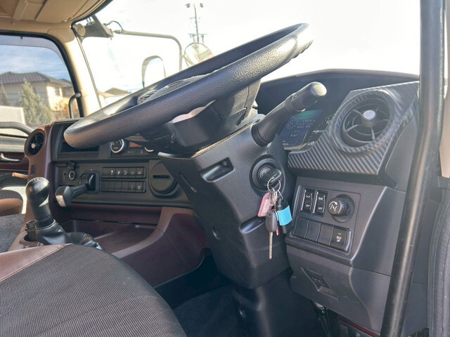 日野プロフィアアルミウイング大型（10t）[写真18]