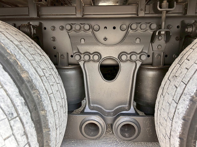 日野プロフィアアルミウイング大型（10t）[写真23]