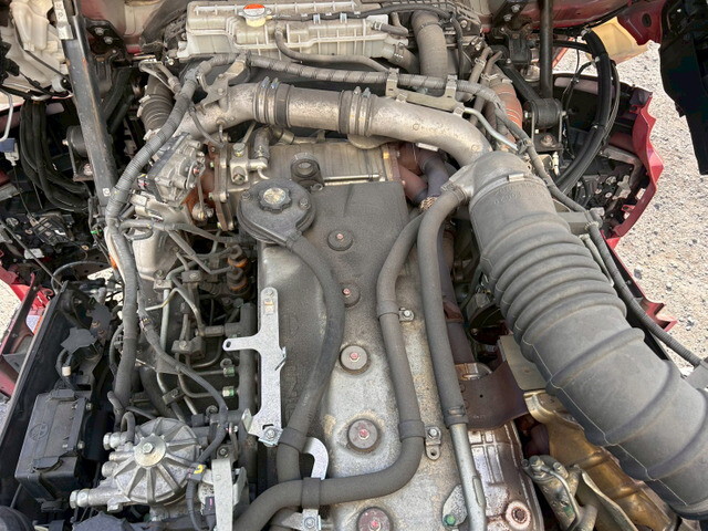 日野プロフィアアルミウイング大型（10t）[写真28]