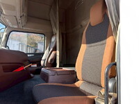 日野プロフィアアルミウイング大型（10t）[写真33]