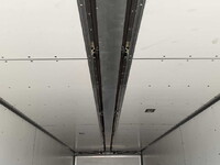 UDトラックスクオンアルミウイング大型（10t）[写真14]