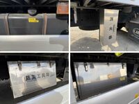 UDトラックスクオンアルミウイング大型（10t）[写真24]