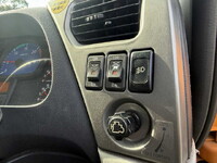 UDトラックスクオンアルミウイング大型（10t）[写真31]