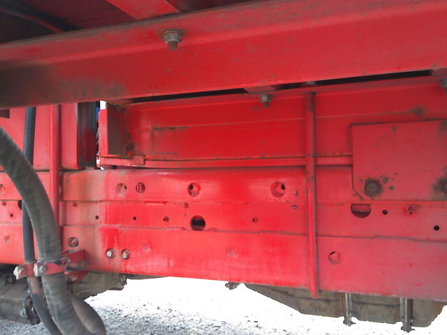 いすゞフォワードクレーン4段増トン（6t・8t）[写真08]