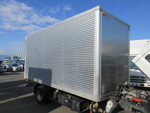 三菱ふそうキャンターアルミバン小型（2t・3t）[写真24]